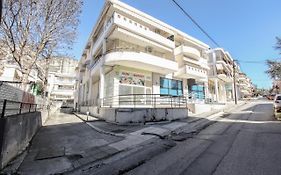 Grand Meteora Central Luxury Apartment